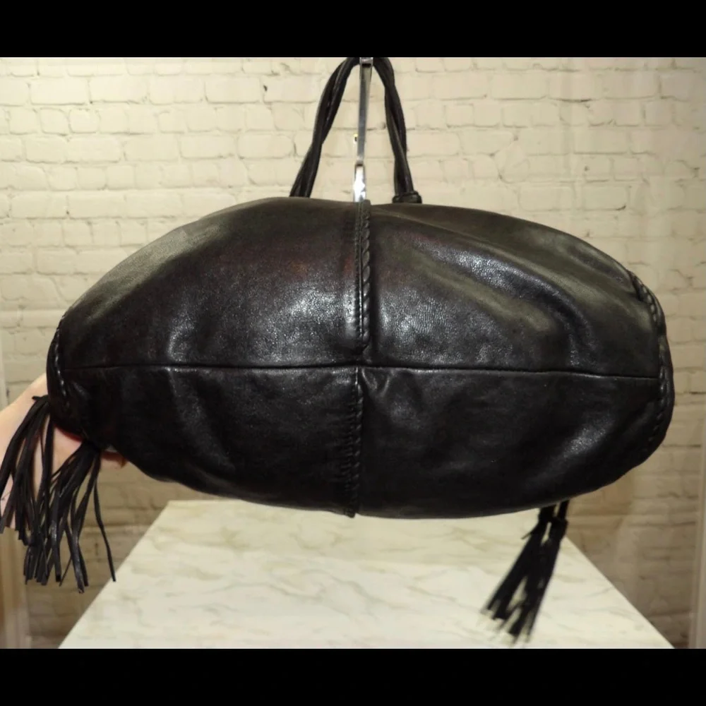 HOBO Black Leather Hobo Shoulder Bag